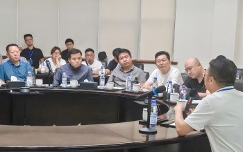 利用新膜技术 践行清洁出产|J9直营集团总经理方富林与克拉玛依调查团共话石油石化绿色发展